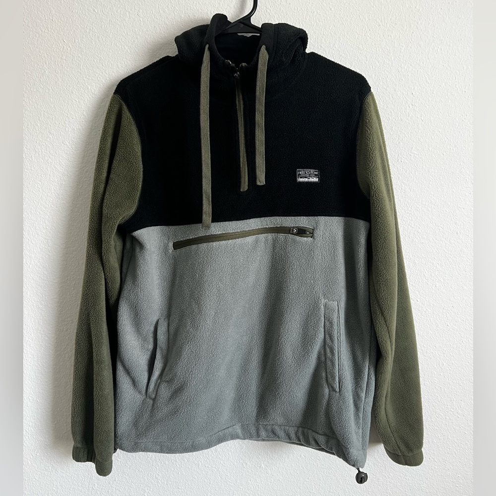 Unisex Fleece Pullover w/ Zipper